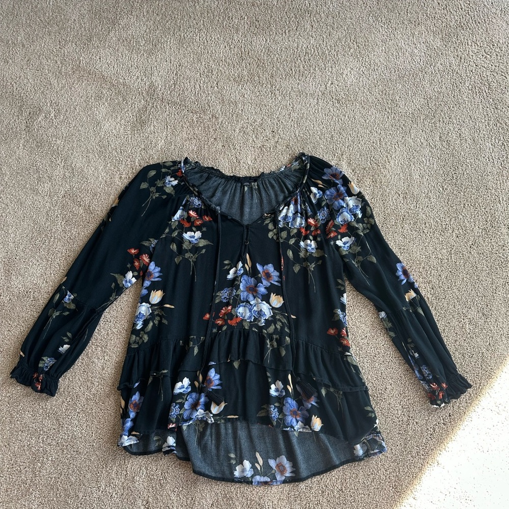 American Eagle Outfitters Black Floral Blouse